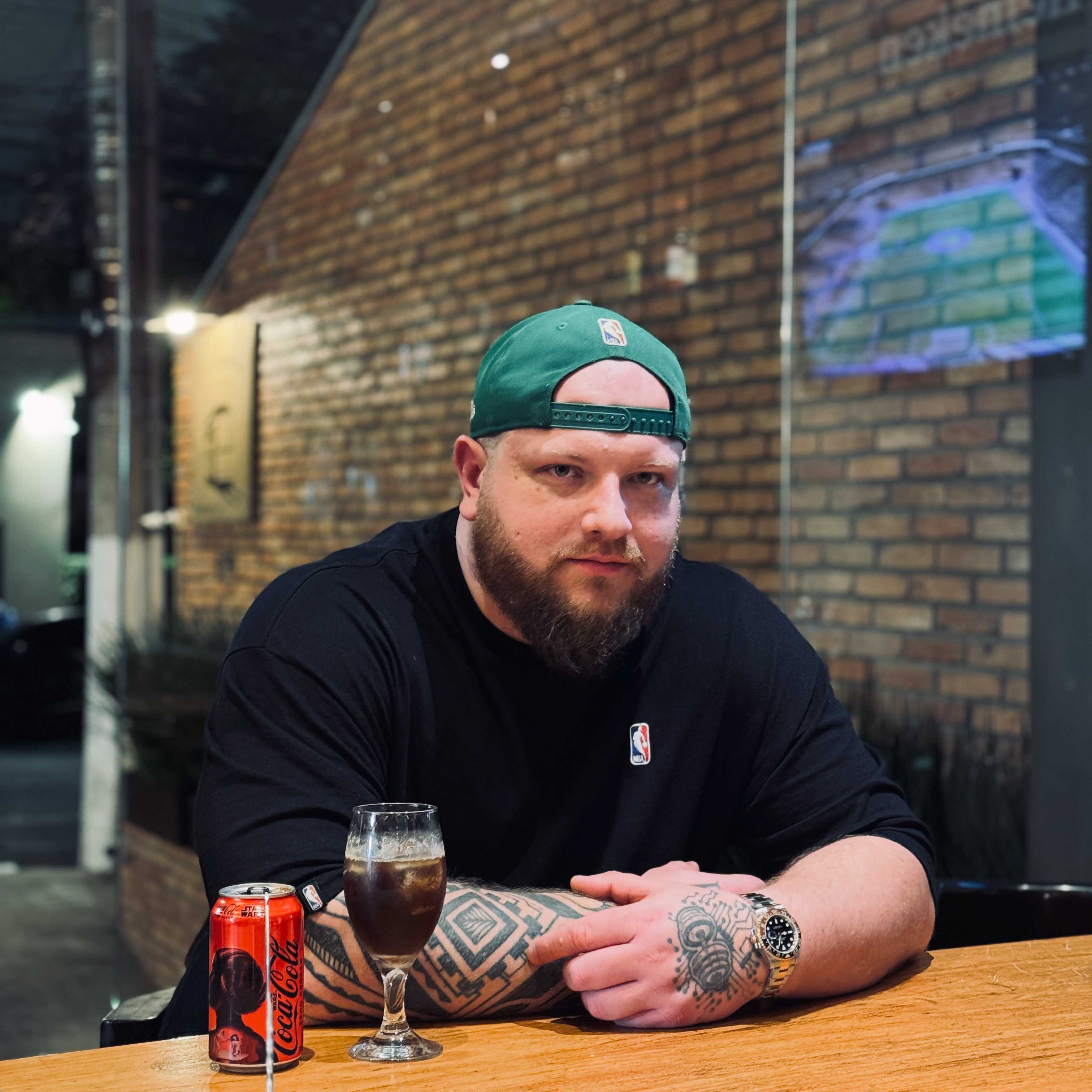 OFJAAAH - Ethical Hacker e Security Researcher